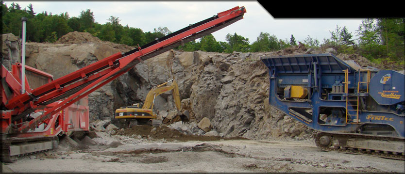 équipement d'excavation dans une carrière